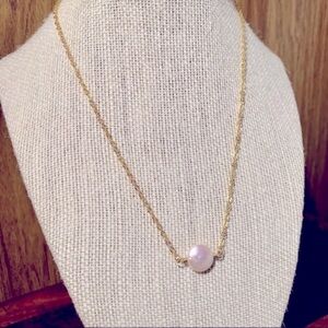 Freshwater Button Pearl 17" Gold Filled
Chain Necklace